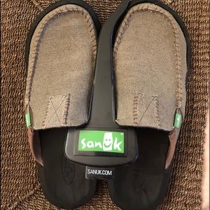 Sanuk size 11 men’s I’ve got your back shoes